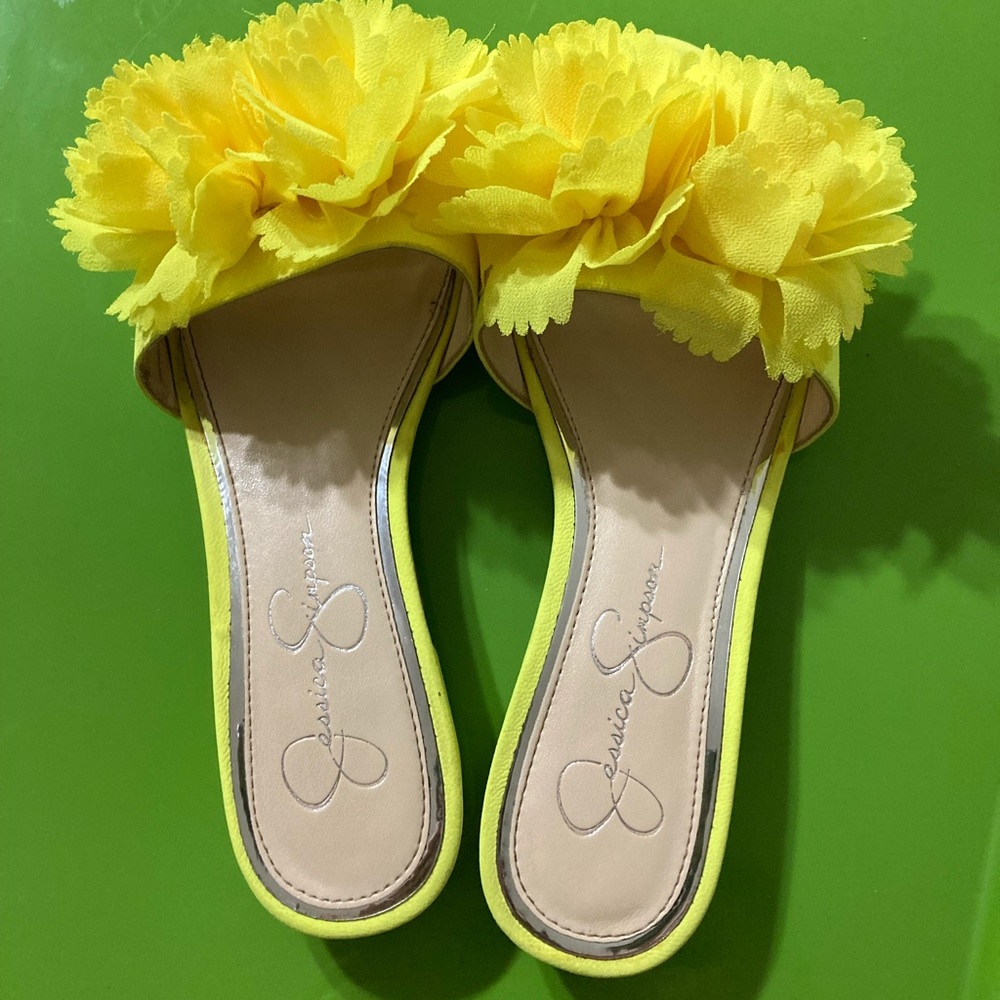 🚨FINAL SALE🚨 JESSICA SIMPSON Sandals - Picture 5 of 5
